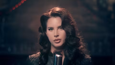 1200x680_lana_del_rey_mumu_gettyimages-1230141337.jpg