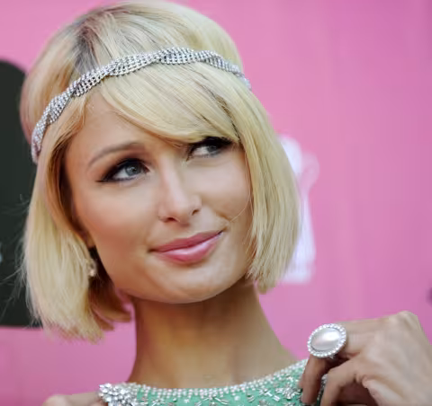 1795_paris_hilton_my_new_bff_season_press_conference.jpg