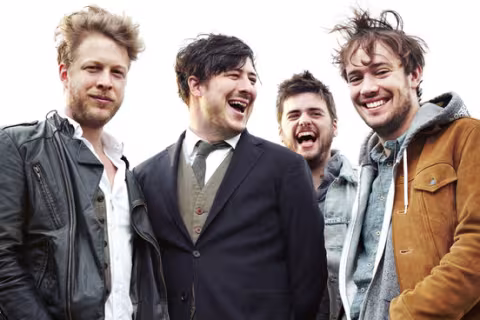 2012MumfordAndSons02AWH080812.jpg