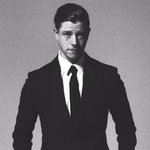 Interpol_take_paul_600.jpg