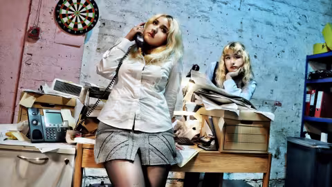 Lambrini-Girls-September-2024-promo-credit-Nicole-Osrin.jpg