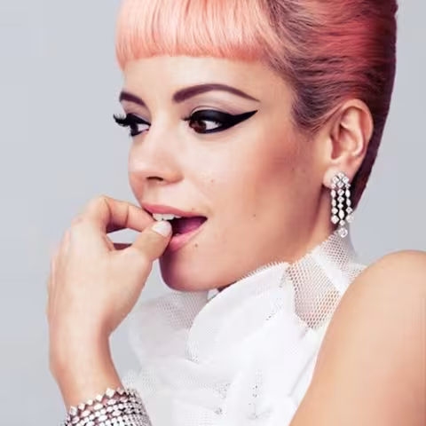 Lily-Allen-promo-shot.jpg