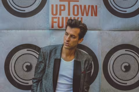 Mark-Ronson-608x4051.jpg