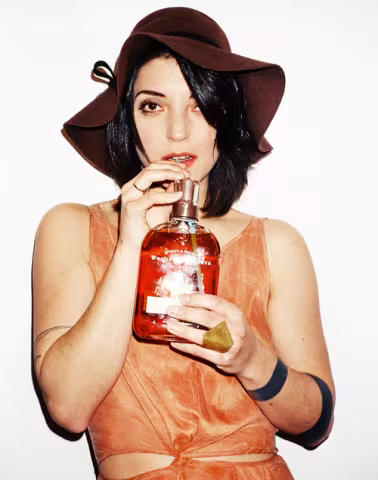 Sharon_van_Etten_PNG.png