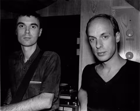 david-byrne-and-brian-eno-1978-v0-rfahuu8gx3zd1.jpeg.jpg