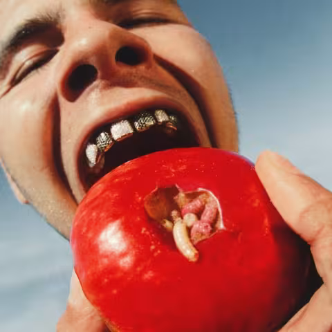 feel-away-Hi-Res-1600126212-640x640.jpg