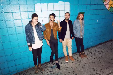 img-local-natives-2_115250317400.jpg