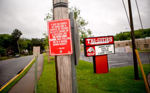 jay-shells-rap-quotes-street-signs-atlanta-3.jpg