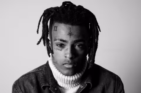 xxxtentacion-press-photo-bw-2018-billboard-1548.jpg