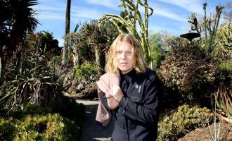 2018_TySegall_Press_220118-920x584.jpg