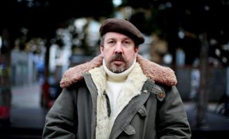 Andrew-Weatherall-with-Beret-for-NTS.jpg