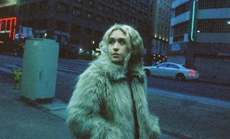 Blondshell-2025-Daniel-Topete-Far-Out-Magazine-1140x855.jpg
