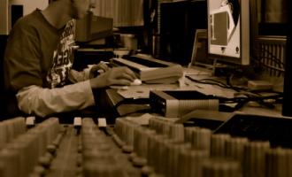 Clement_Weda_In_Da_Studio.jpg