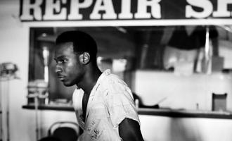 Leon-Bridges-e1413930792665-640x640.jpg