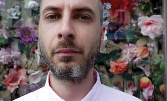 Levon.srgb.flowers_2.version2__copyright_Levon_Vincent_.jpg