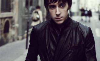 Miles-Kane-Give-Up-e1357210531194.jpg