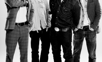 Mumford__Sons_PNG.png