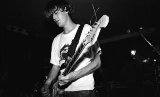 PAVEMENT-malkmus.jpg