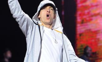 eminem-previews-song-in-southpaw.jpg
