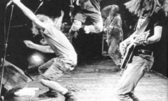 pearl-jam-live.jpg