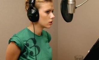 scarlett-johansson-singing.jpg